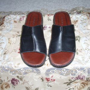 Naturalizer Black Leather Upper Slide Sandals - 1 1/2" heel.